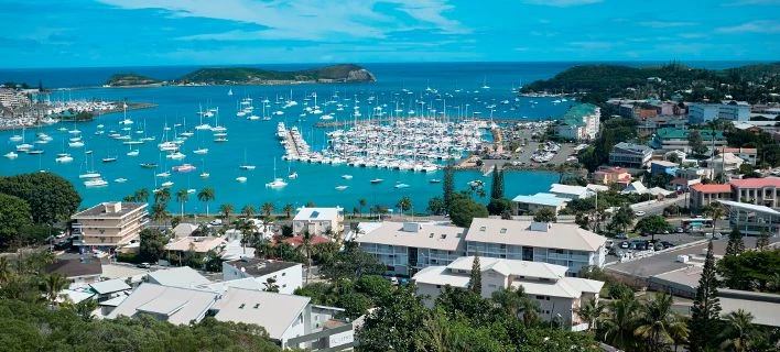 Δημοψήφισμα στη Νέα Καληδονία: Αποφασίζουν αν θα παραμείνουν γαλλική αποικία ή όχι